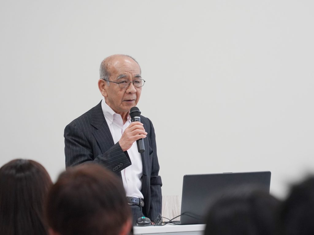 有信睦弘学長によるスピーチ